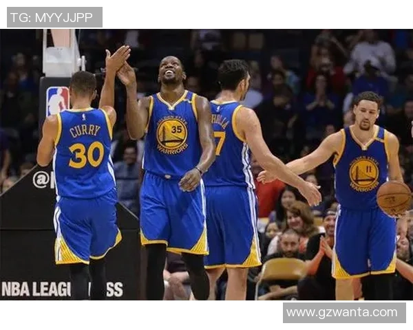 杭州网球队以72分领跑冠军赛积分榜展现强劲实力