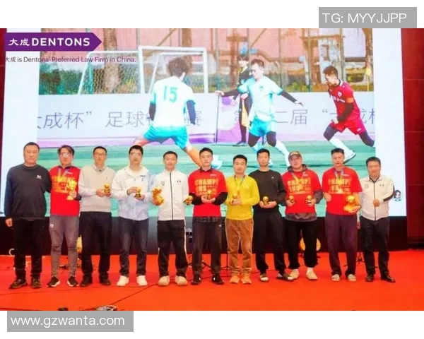 足球迷的狂欢盛宴hi足球带你领略精彩赛事与球员风采 足球迷的狂欢盛宴hi足球带你领略精彩赛事与球员风采