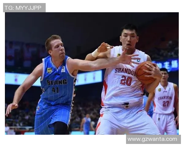 重庆篮球队团队协作引发热议球迷对战术配合和球员表现展开激烈讨论 重庆篮球队团队协作引发热议球迷对战术配合和球员表现展开激烈讨论